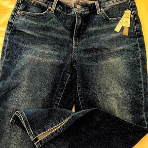 New. 14w Talbots slim ankle jeans.